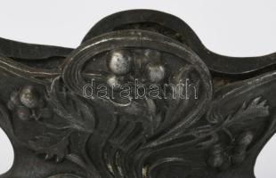 Szecessziós fém kínáló, m: 17 cm