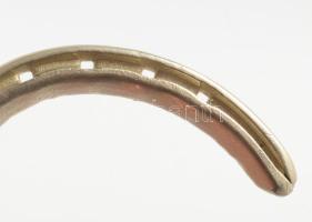 Fém patkó, 11x12 cm