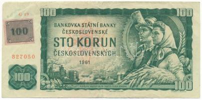 Csehország 1993. (1961) 100K cseh bélyeggel, "G"-sorozat (1990-es kiadású bankjegy) T:F Czechia 1993. (1961) 100 Korun with Czech stamp, prefix "G" (banknote from 1990) C:F Krause 1.