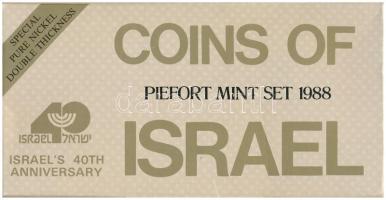 Izrael 1988. 1a-1Sh (5xklf) piedfort Ni forgalmi sor karton tokban, kissé sérült papír védőtokban (ázásnyomok) T:PP Israel 1988. 1 Agora - 1 Sheqel (5xdiff) piedfort Ni coin set in cardboard case, in damaged paper case (soaked) C:PP
