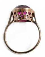 Ezüst (Ag) aranyozott gyűrű szintetikus kővel, jelzett 3,5 g m: 59