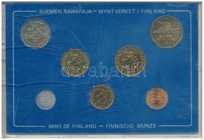 Finnország 1977. 1p-5M (7xklf) forgalmi sor műanyag tokban T:UNC, repedt tok
Finland 1977. 1 Penni ...