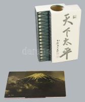 cca 1964 Tosen absztrakt díszítésű japán minoyaki váza, rajta Tokutaro Kitamura (1886-1968) japán po...