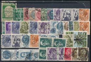 Olaszország 46 db perfin bélyeg, stecklapon