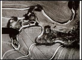 cca 1950 Brett Weston (1911-1993) amerikai fotográfus felvétele (Jégformák), 1 db modern nagyítás, jelzés nélkül, 21x15 cm