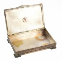 Ezüstözött réz díszdoboz, a Parlament látképével, kopással, 9x13 cm