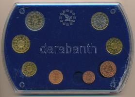 Portugália 2002. 1c-2E (8xklf) forgalmi sor sérült műanyag tokban T:UNC Portugal 2002. 1 Cent - 2 Euro (8xdiff) coin set in damaged plastic case C:UNC