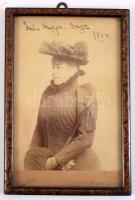 1894 Ludmilla "Mila" Kupfer-Berger (1852-1905) osztrák operaénekesnő dedikált fotója. Üveg...