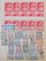 Vegyes magyar anyag postatiszta és pecsételt, régi és modern bélyegekkel, közte 25 db Sport (I.) bél...