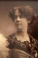 Valborg Werbeck-Svärdström (1879-1972) svéd operaénekes autográf dedikált fotója üvegezett keretben....