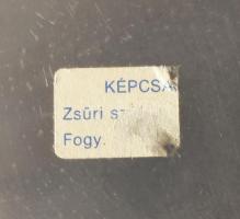 Fördős László (1938- ) Négyágú gyertyatartó. Képcsarnok címkével, kis kopással, m:19 cm