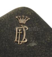 cca 1900 Antik tárca, ezüst (Ag) grófi címeres rátéttel, kopással, 10x8,5 cm