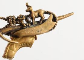 Réz vadász bross, h: 4 cm