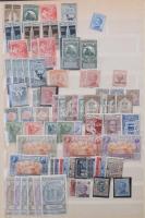 Olaszország gyűjtemény, benne klasszikusok, sok 1945 előtti és modern bélyeg, 4 db A4-es berakóban, ...