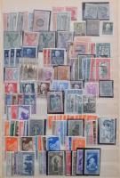 Olaszország gyűjtemény, benne klasszikusok, sok 1945 előtti és modern bélyeg, 4 db A4-es berakóban, ...