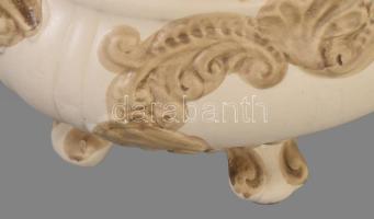 Capodimonte porcelán teás kanna. Kézzel festett, jelzett, a rózsán kis lepattanással 30 cm