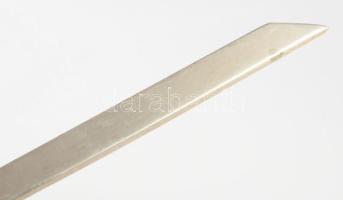 Kacsafejes ezüstözött levélbontó, h: 24 cm