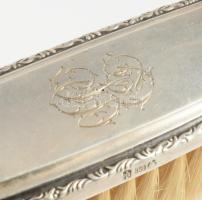 Ezüst (Ag) borítású kefe, jelzett, h: 14,5 cm