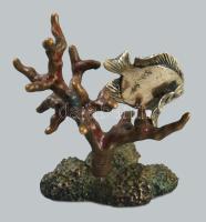 Iparművész hal a korallok között, bronz, ezüst (Ag) hallal, jelzett, m. 5,5 cm