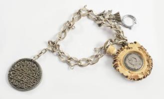 Vadász stílusú karkötő, rajta ezüst (Ag) pénzes dísszel is