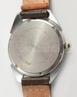 Almaz mechanikus karóra, bőr szíjjal, kis karccal, működik, d: 34mm