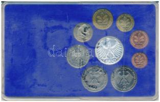 Németország 1974F 1pf-5M (9xklf) forgalmi szett műanyag tokban T:BU
Germany 1974F 1 Pfennig - 5 Mar...