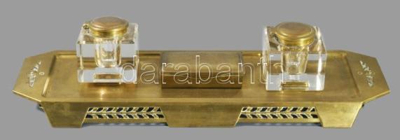 cca 1910/20 Német jugendstil asztali tintatartó és bélyegtartó szett, alpakka, kristály üvegekkel, s...