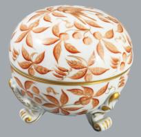 Herendi Zova mintás bonbonniere. Kézzel festett, jelzett, minimális kopással d: 11 cm