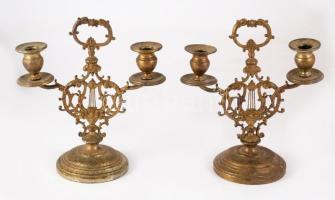 cca 1860-1880 Kétágú réz gyertyatartó pár, m: 23 cm