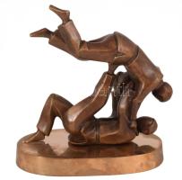 Fodor Lengyel Zoltán: (1963-): Tomoe Nage. Bronz, talapzaton, jelzés nélkül, 24x25 cm