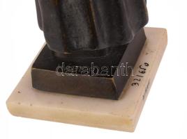 cca 1920 Háberl jelzéssel: Búsuló juhász, patinázott bronz, m: 21,5 cm