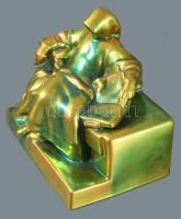 Zsolnay kisplasztika - Anonymus. Eozin mázakkal fedett finomfajansz, cca 1920-1930, terv.: Ligeti Mi...