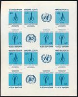 1979 Emberi jogok Egyetemes Nyilatkozata vágott teljes ív (12.000)