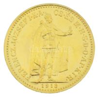 1913KB 10K Au "Ferenc József" Körmöcbánya kapszulában (3,39g/0.900) T:AU
Hungary 1913KB 1...