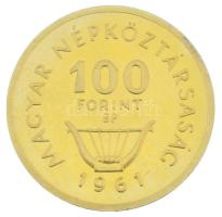 1961. 100Ft Au "Liszt Ferenc" kapszulában (7,7g/0.986) T:UNC / Hungary 1961. 100 Forint Au...
