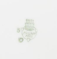 Zsolnay asztalközép kínáló, jelzett, kopással, d: 29,5 cm