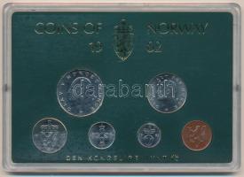 Norvégia 1982. 5ö-5K (6xklf) forgalmi sor műanyag tokban T:UNC Norway 1982. 5 Öre - 5 Kroner (6xdiff) coin set in original plastic case C:UNC