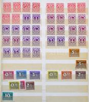 Hagyatékból származó, többpéldányos osztrák anyag 9 db kisebb-nagyobb berakóban és albumban, hullámk...