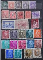 Vegyes nyugat-európai bélyegek 16 lapos közepes Philux berakóban