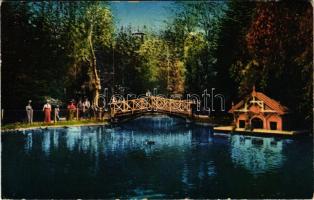 Ilidza; Jezero labudova / Schwanenteich / Swan lake, bridge, crowd. Verlag Simon Kattan. (EK)