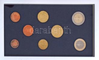 Franciaország 2002. 1c-2E (8xklf) forgalmi sor, könyv formájú dísztokban T:PP
France 2002. 1 Cent -...