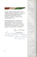 Mi ezen az úton maradunk: 1956-2002. [Orbán Viktor és Balás Piri László saját kezű dedikációjával.]
...