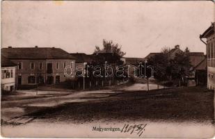1909 Szászrégen, Magyarrégen, Reghin; fogyasztási szövetkezet üzlete, utca / street view, cooperative shop (kopott sarkak / worn corners)