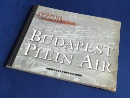 Budapest Plein Air. (Tímár Péter fotóművész légifotó-albuma.) [Dedikált.]
Budapest, (1998). (Intera...
