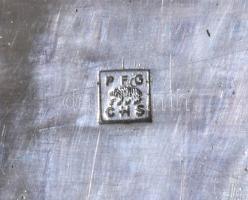 Berndorf ezüstözött cukordoboz, kulcs nélkül, jelzett, 13x11,5 cm