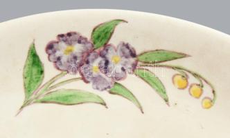 Fischer Emil Budapest népi virágmintás festésű dísztál, jelzett, mázrepedéssel, minimális mázhibával...