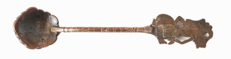 Ezüstözött wayang figurás díszítésű 5 darabos kanál készlet, díszdobozban