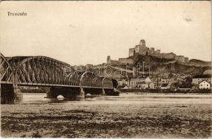 1912 Trencsén, Trencín; vár és vasúti híd. Vasúti levelezőlapárusítás 2606. / castle, railway bridge (EK)