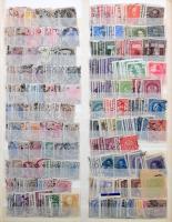 Írország, Jugoszlávia, Norvégia, Olaszország, Ausztria, Svájc stb. kb 8.000 db bélyeg 14 lapos nagy ...