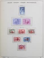 1955-1966 Gyűjtemény Magyarország feliratú, magyar címeres Schaubek albumban filázva és beragasztva vegyesen, teljes és hiányos sorokkal, blokkokkal, sok hiánnyal